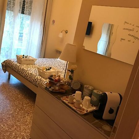 Bed and Breakfast Da Giulia Roma Exterior foto